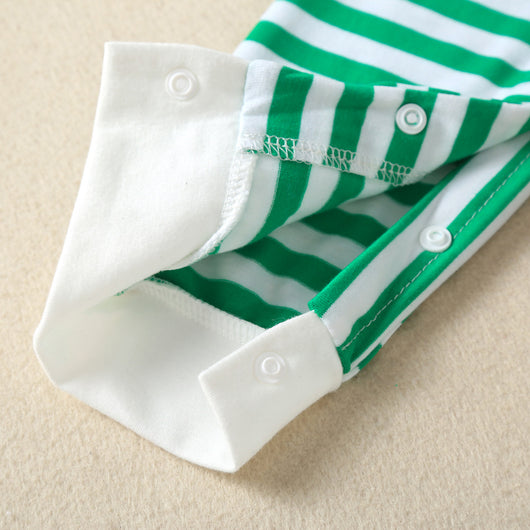 Pijama Enterizo Navideño para Bebé y Niños con Diseño de Reno - Image 5