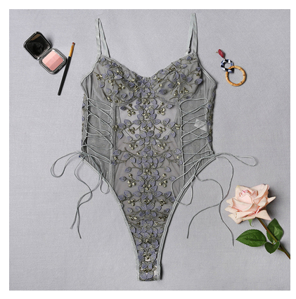 Jumpsuit de Encaje Bordado Elegante para uso en Ecuador - Image 10