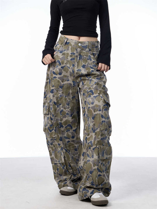 Pantalones Cargo Anchos Camuflaje para Mujer - Estilo Casual y Versátil - Image 5