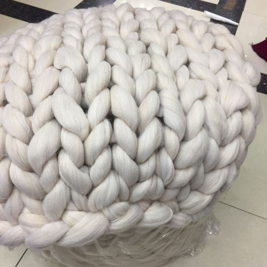 Manta de Lana Merino Tejida a Mano - Súper Gruesa y Reguladora de Temperatura - Image 2