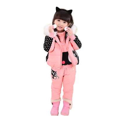 Conjunto Invernal de Tres Piezas para Niñas - Suéter y Traje de Terciopelo Acolchado - Image 8