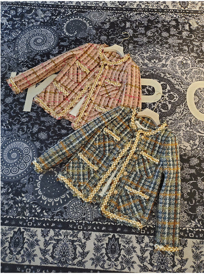 Abrigo Tweed Corto Cuadrille con Flecos para Mujer - Image 4
