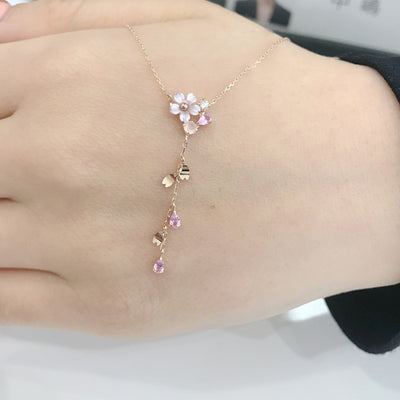 Collar Floral de Concha Rosa