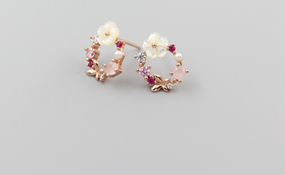 Aretes de Flores en Concha Natural - Image 4