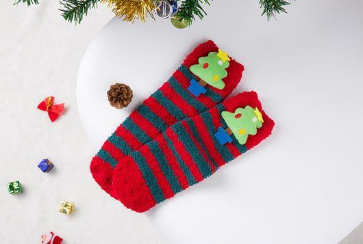Calcetines Navideños de Felpa Suave - Image 5