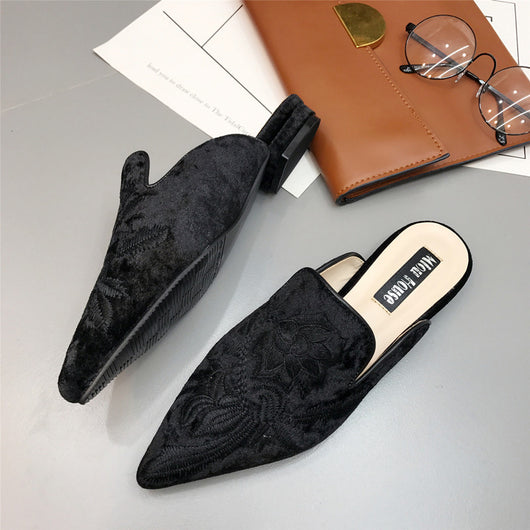 Sandalias planas puntiagudas y pantuflas de moda - Image 3