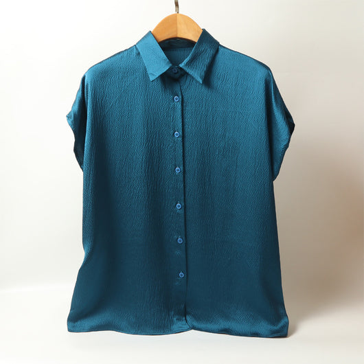 Camisa de Satén Perla con Cuello Invertido Abotonadura Simple - Image 69