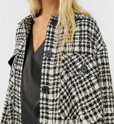 Abrigo Camisa Cuadros Blanco y Negro para Mujer - Estilo Europeo Otoño Invierno - Image 4