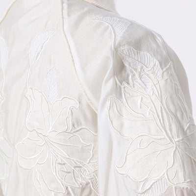 Blusa con Encaje Bordado Elegante - Image 6
