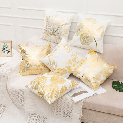 Fundas de Cojín Decorativas Blanco y Dorado Elegantes - Image 3