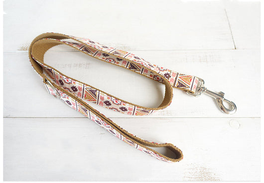 Accesorio de Correa para Perro con Moño de Aro Elegante - Image 4