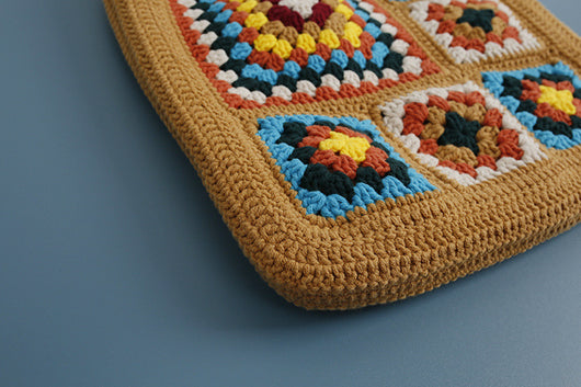Bolso de Hombro con Patrón Cuadros en Lana - Image 11