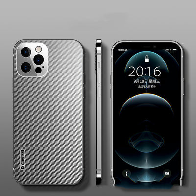 Funda para Celular de Acero Inoxidable con Patrón Fibra de Carbono - Ultradelgada y Resistente - Image 8