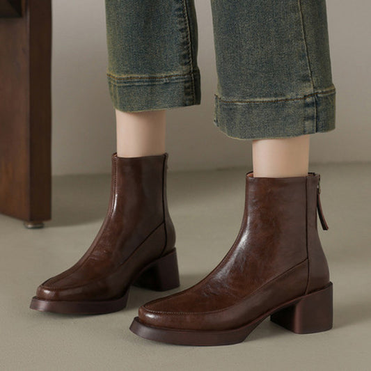 Botas Tobilleras de Cuero Genuino con Tacón Alto - Colección Otoño Invierno - Image 2
