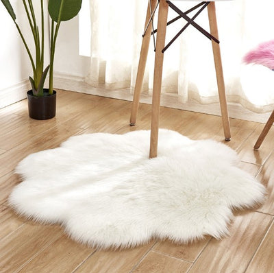 Alfombra de Lana Artificial con Forma Floral – Tapete Suave de Piel Sintética - Image 17
