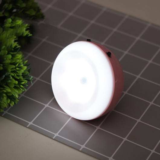 Lámpara Nocturna LED Recargable con Sensor de Movimiento - Image 13