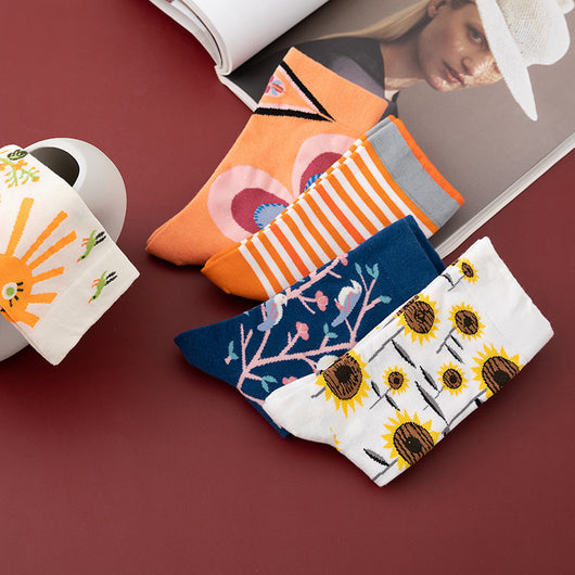 Medias para Mujer con Diseño Floral y Botánico - Image 2