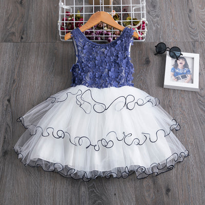 Vestido de Niña en Encaje y Gasa Delicado - Image 10