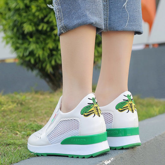 Zapatos Blancos Calados para Mujer - Image 2