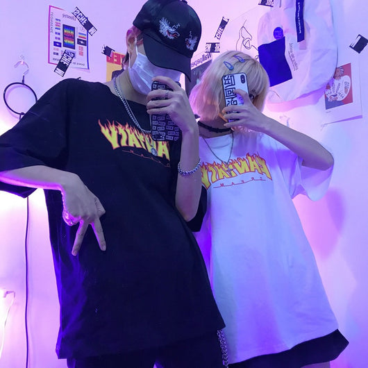 Playera Flame Letters de Manga Corta