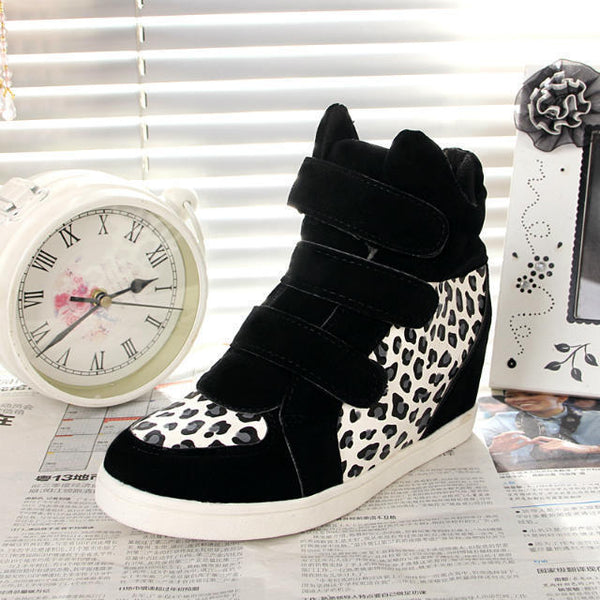 Zapato Único para Mujer con Velcro Ajustable Interno