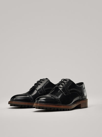 Zapatos Brogue Vintage de Tacón Medio con Plataforma y Detalles Grabados
