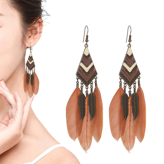 Aretes Bohemios de Hoja Diamante con Borla y Pluma para Mujer - Image 2