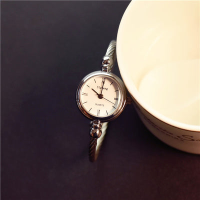 Reloj Pulsera de Cadena de Hierro - Image 2