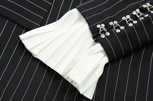 Blazer de Rayas para Mujer - Elegancia Profesional - Image 3