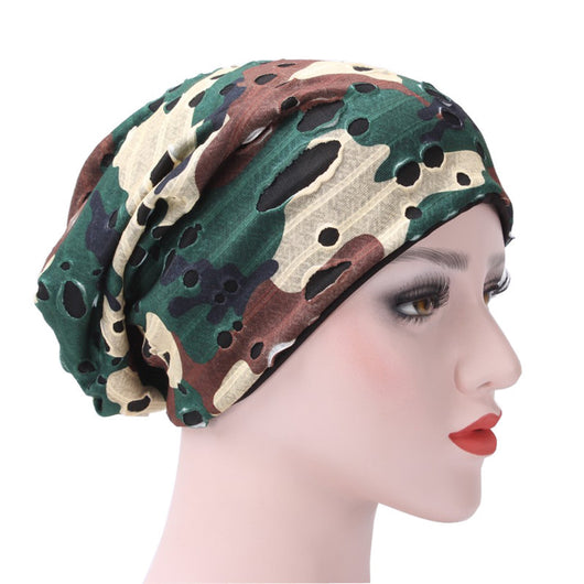 Gorra Agujereada de Moda - Colección Vintage Desgarrada - Image 8