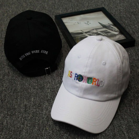 Gorra de Béisbol con Letras Bordadas - Image 4