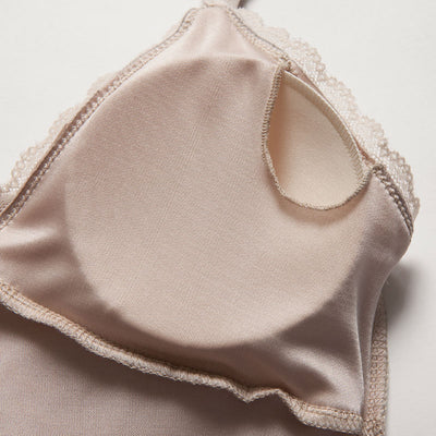 Camisón de Seda con Tirantes Ajustables - Image 6