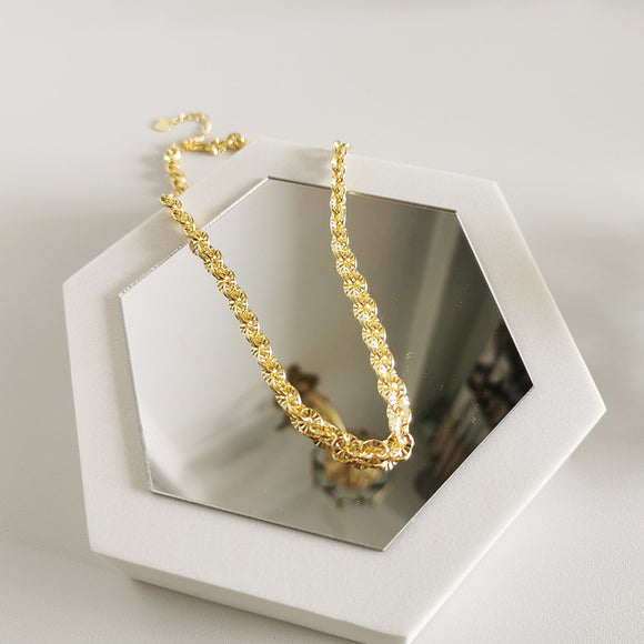 Pulsera y Collar con Cruz Estampada
