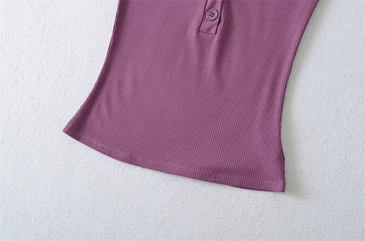 Playera Cuello V Ajustada de Manga Corta - Diseño Moderno y Favorecedor - Image 28