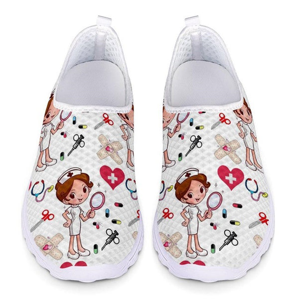 Zapatos con Estampado de Enfermera