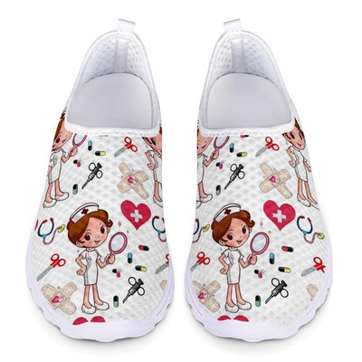 Zapatos con Estampado de Enfermera