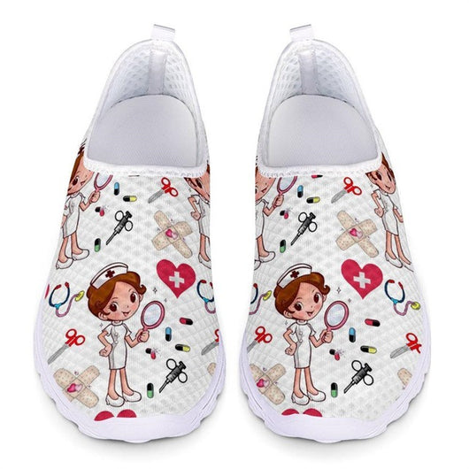 Zapatos con Estampado de Enfermera