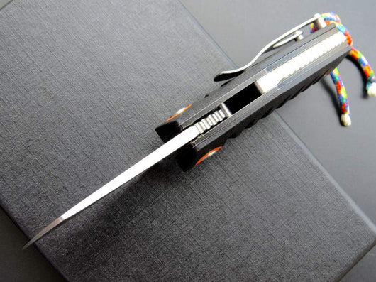 Cuchillo de Camping Plegable con Mango Compacto para Aventuras al Aire Libre - Image 12
