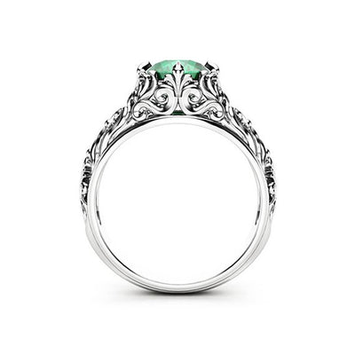 Anillo de Dama con Circonita Esmeralda