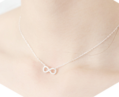 Conjunto de Joyas Infinito: Collar, Aretes y Pulsera - Image 3