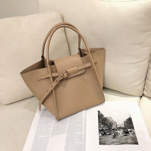 Bolso de Hombro Coreano Estilo Onda Nueva - Messenger de Gran Capacidad con Alas - Image 5