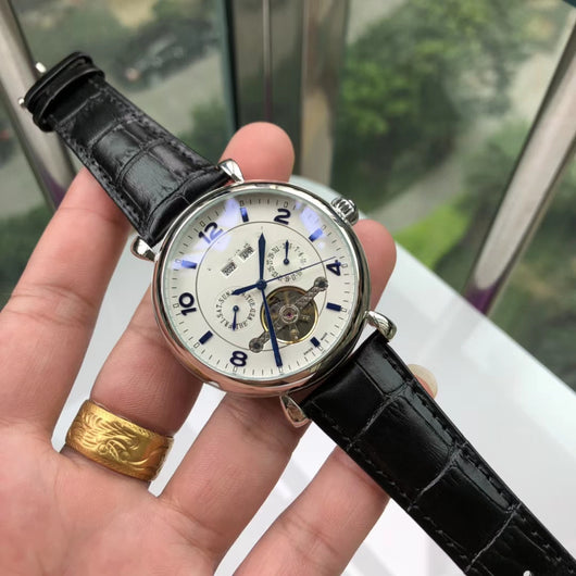 Reloj Mecánico de Cuero Leisure
