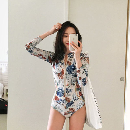 Traje de Baño Enterizo Coreano Modesto con Soporte de Busto y Diseño Triangular Sensual - Image 2