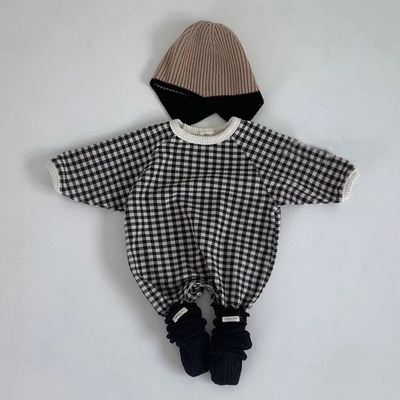 Enterizo Suelto para Bebé Recién Nacido Diseño Cuadrícula Blanco y Negro - Image 7