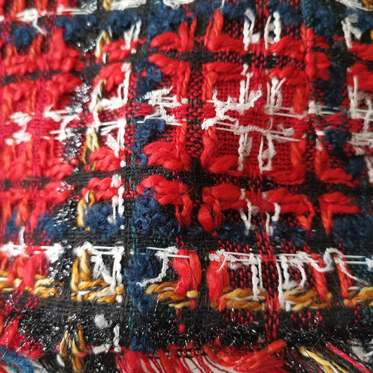 Shorts Tweed Cuadros Rojo y Negro con Botones - Image 3