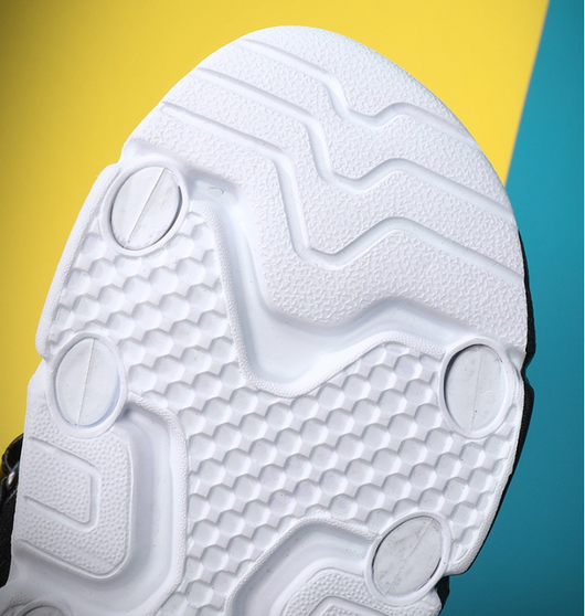 Zapatos de Playa para Niños con Suela Antideslizante y Transpirables - Image 13