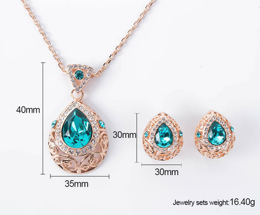 Conjunto de Joyas con Patrón Calado - Image 3