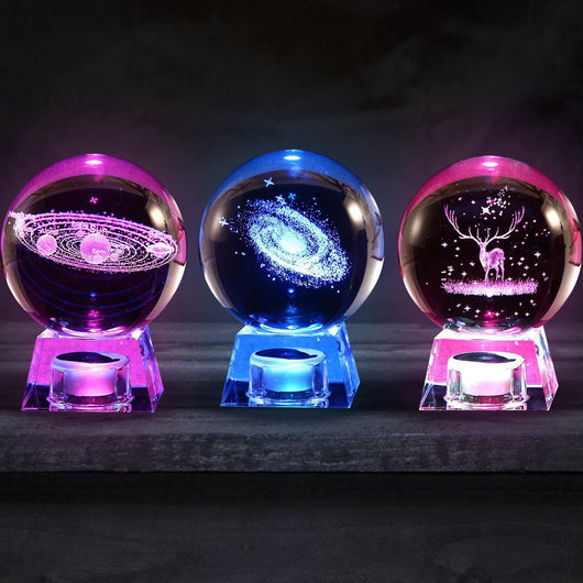 Lámpara Esfera Cristal LED con Música - Galaxia 3D con Energía Solar - Image 11