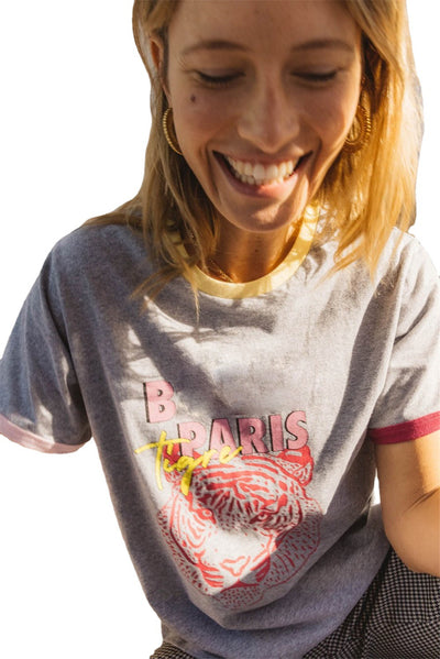 Playera Cuello Redondo Estampado Tigre Versátil - Image 14
