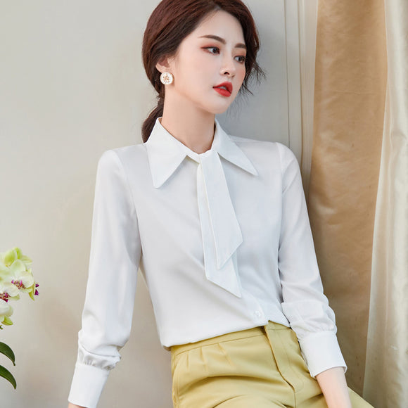 Blusa Ejecutiva sin Planchado con Cuello y Volantes